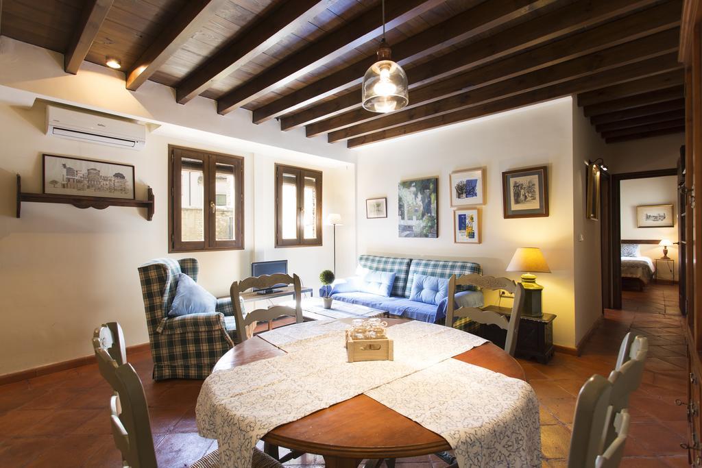 Apartamento Puerta Elvira Centro Free Parking Granada Exteriör bild